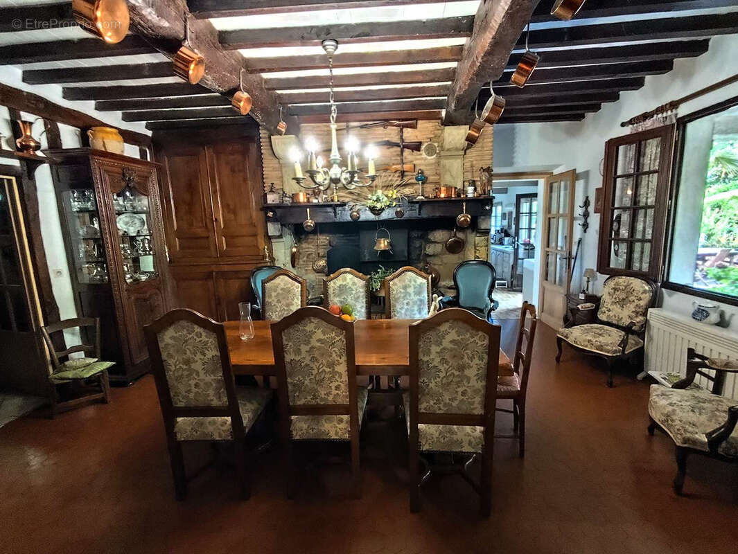 Maison à GEE-RIVIERE