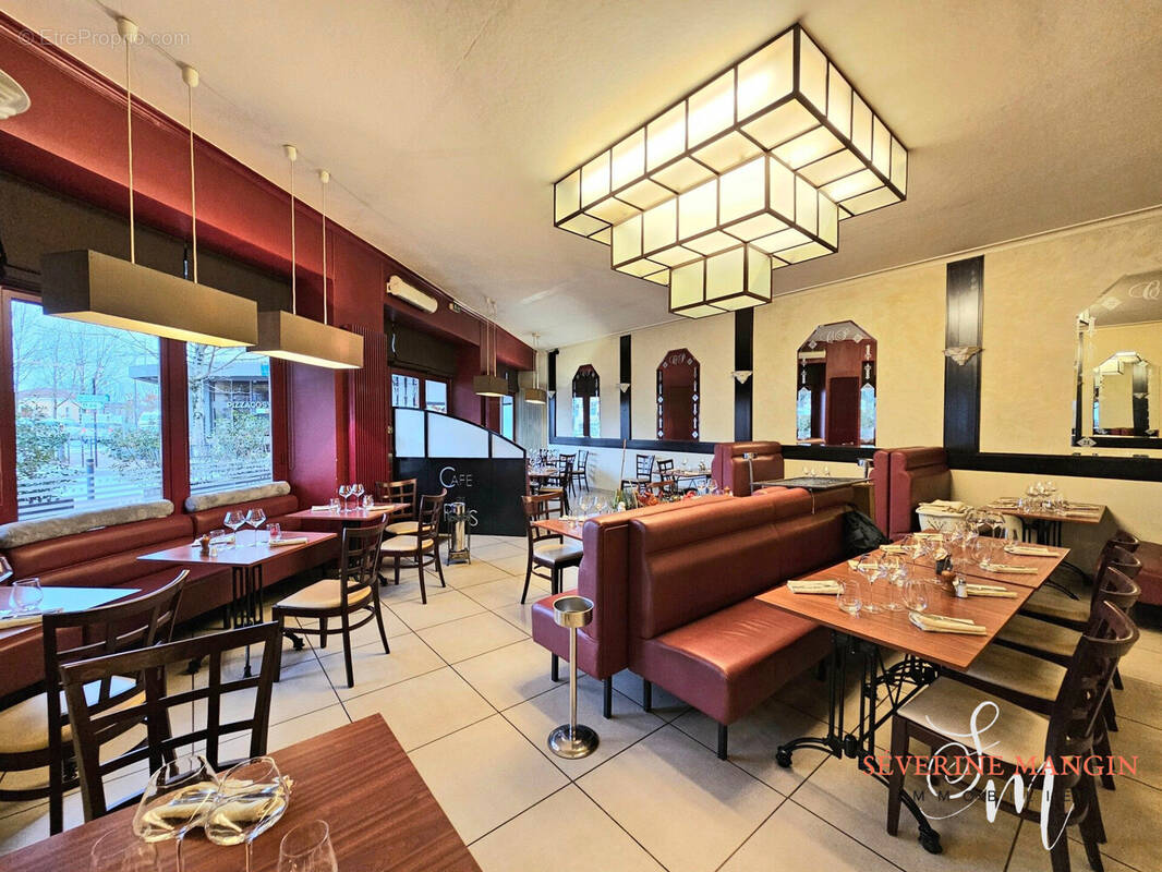 Autre à ROMANS-SUR-ISERE