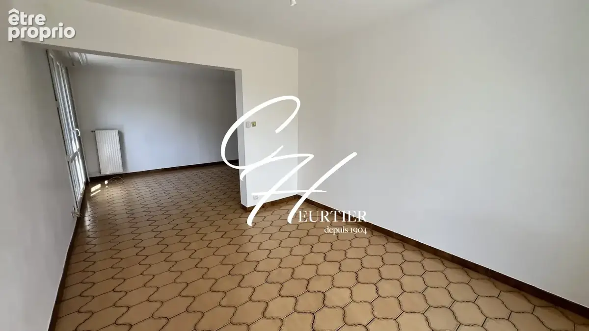 Appartement 4 pièces 79 m² à vendre à Fontaine (38600) - photo 7