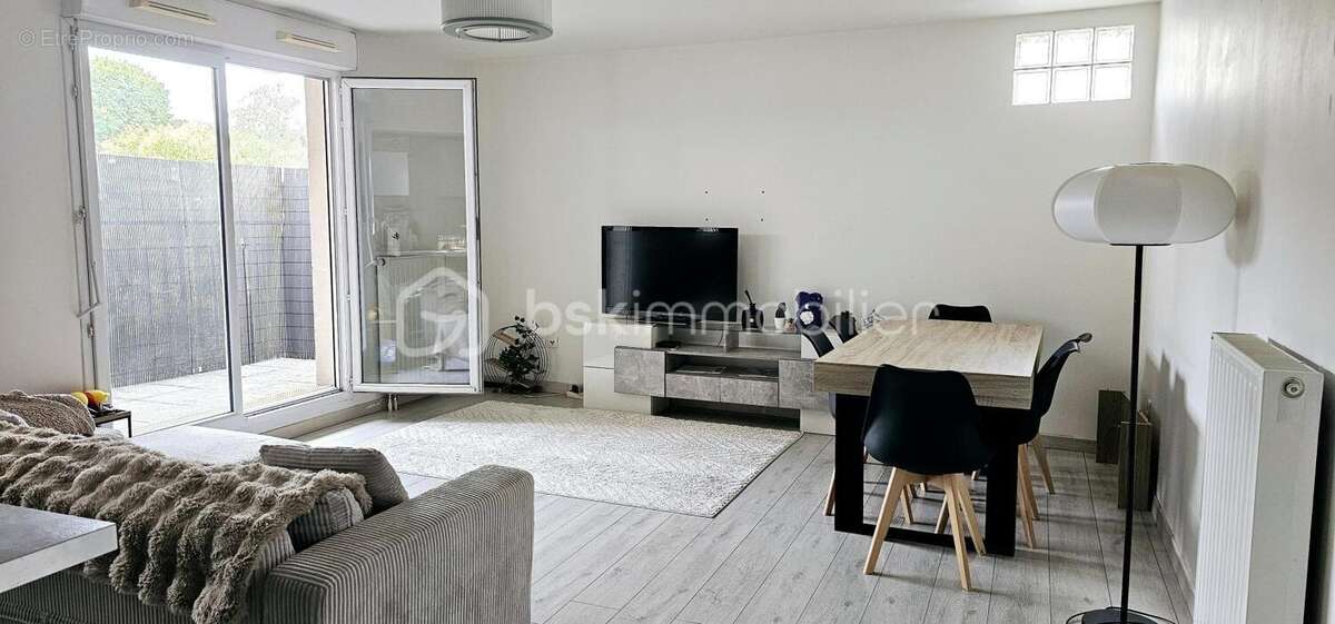Appartement à ROSNY-SOUS-BOIS