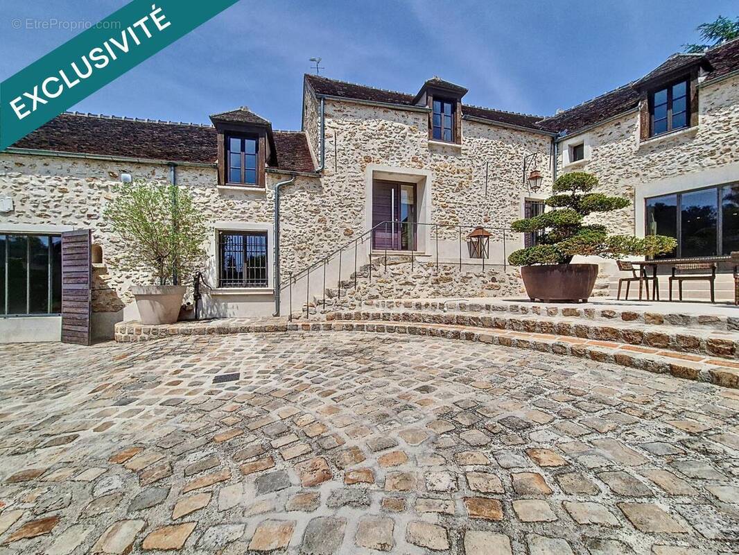 Photo 1 - Maison à SOIGNOLLES-EN-BRIE