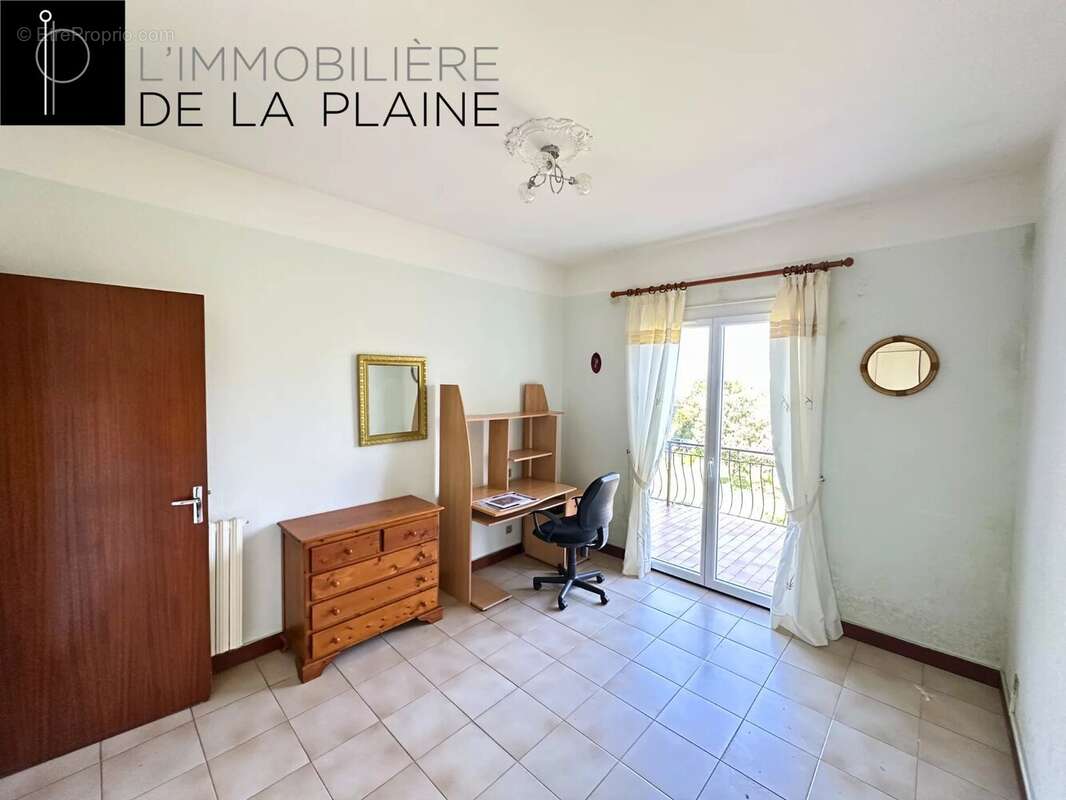 Maison à SANTA-MARIA-POGGIO