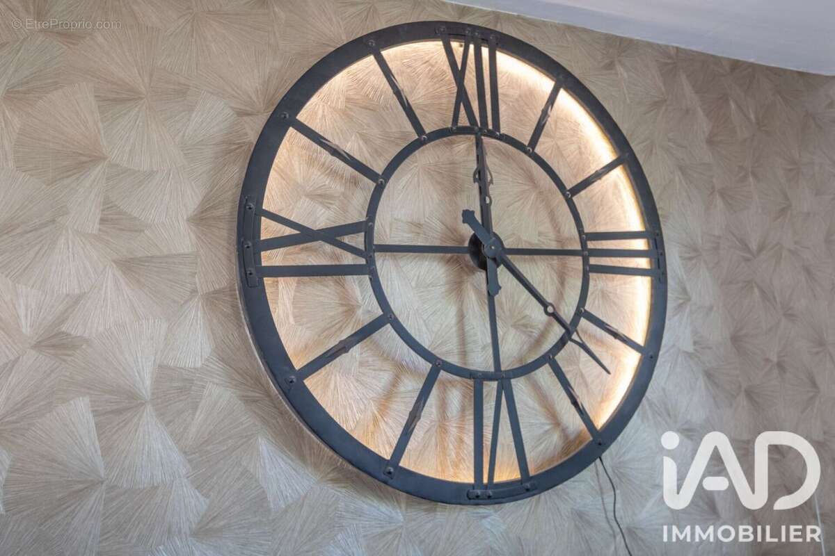 Photo 8 - Appartement à VENISSIEUX