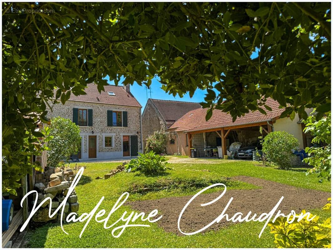 Maison à BOURAY-SUR-JUINE