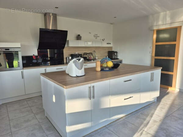 Maison à NEUFCHATEL-EN-BRAY