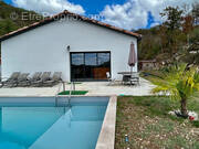 Maison à LAROQUE-DES-ARCS