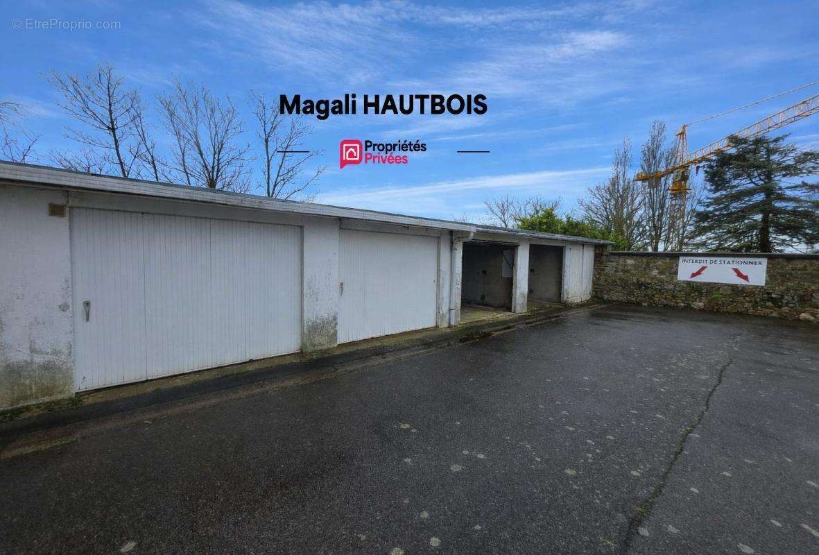 Appartement à DONVILLE-LES-BAINS