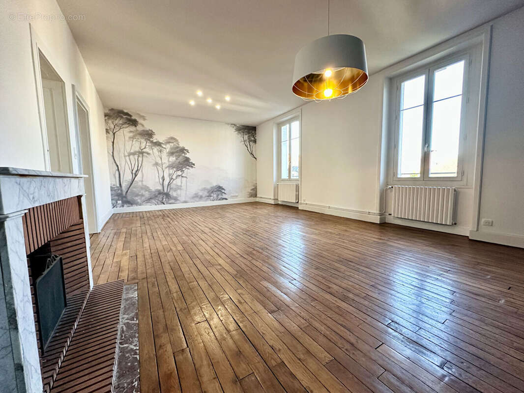 Appartement à BRIVE-LA-GAILLARDE
