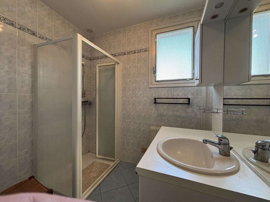 Maison à RUFFEC