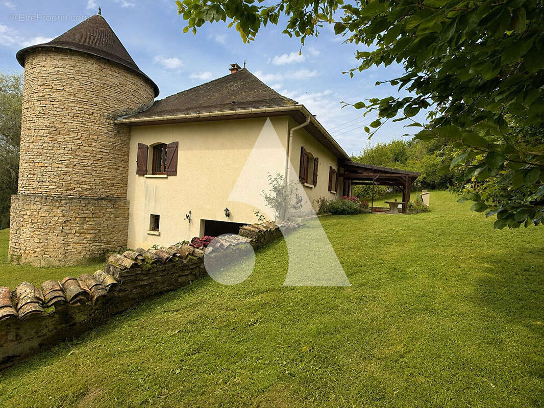 Maison à SALMAGNE