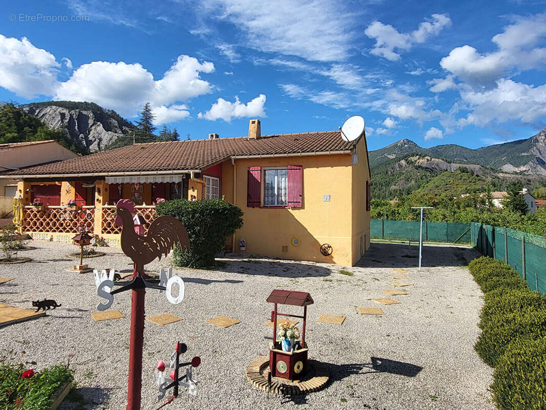 Maison à SISTERON