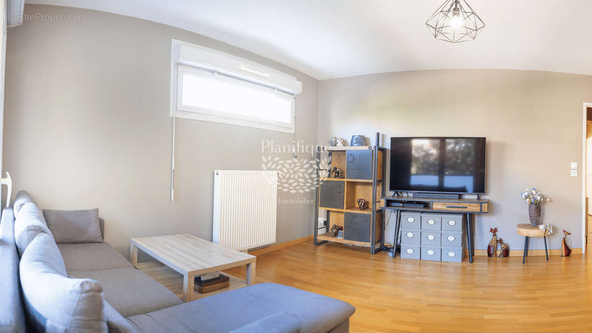 Annemasse appartement 73 m2, 2 chambres avec balcon - photo 2