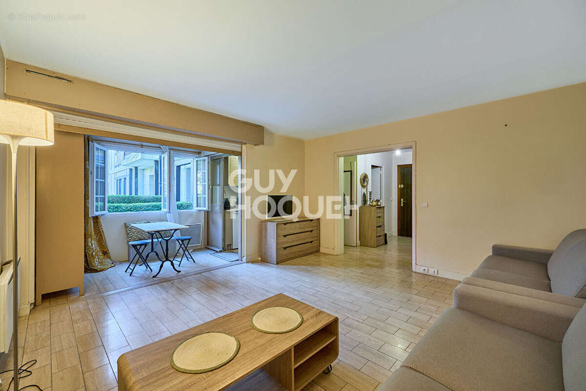 Appartement à DEAUVILLE