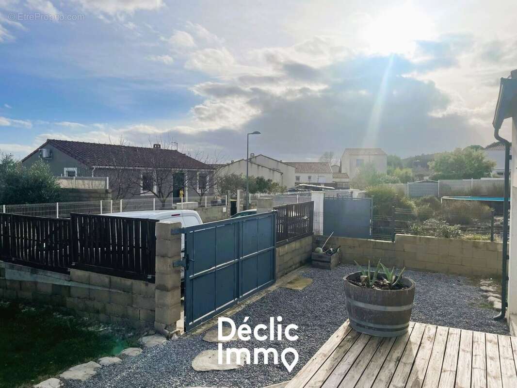 Villa de plain-pied avec piscine  Vacquières - photo 16
