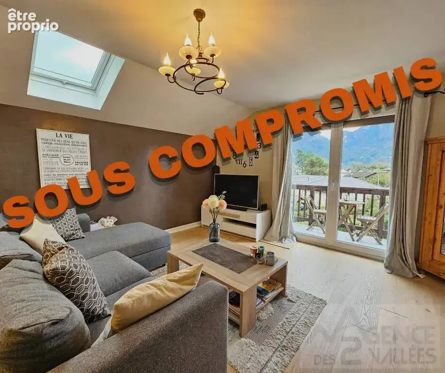 Appartement à CLUSES