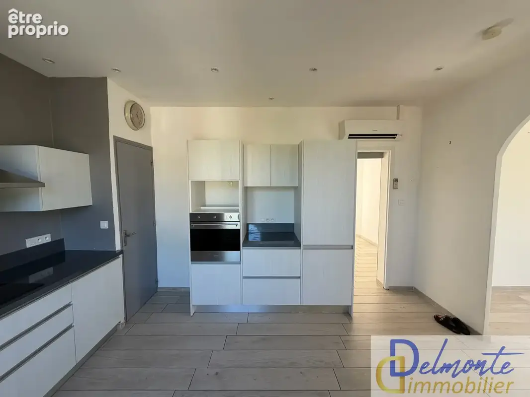 A vendre - maison t4 avec dependance et stationnements - photo 4