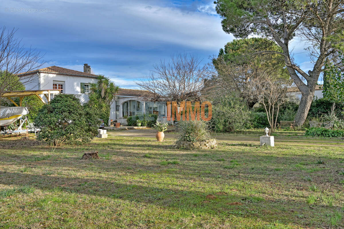 Maison à AIMARGUES