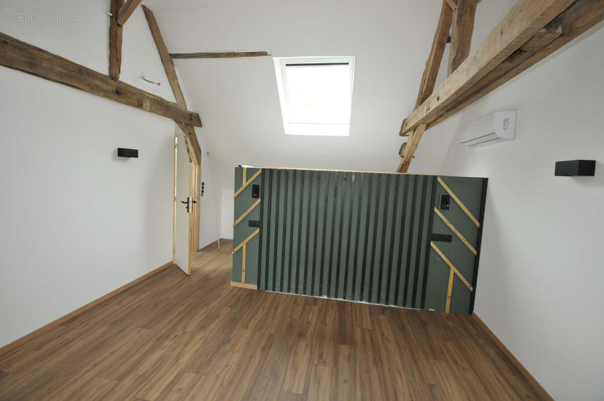 Maison à LA PORCHERIE