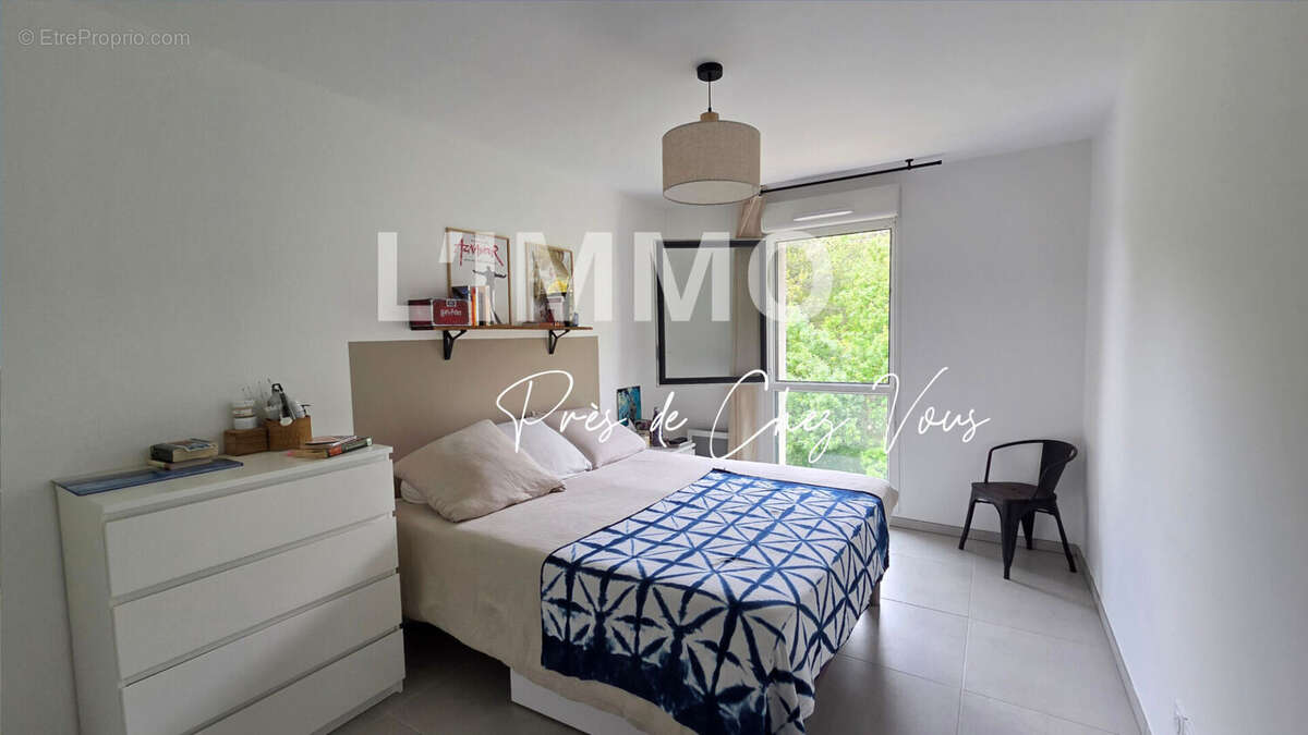 Appartement à AURIOL