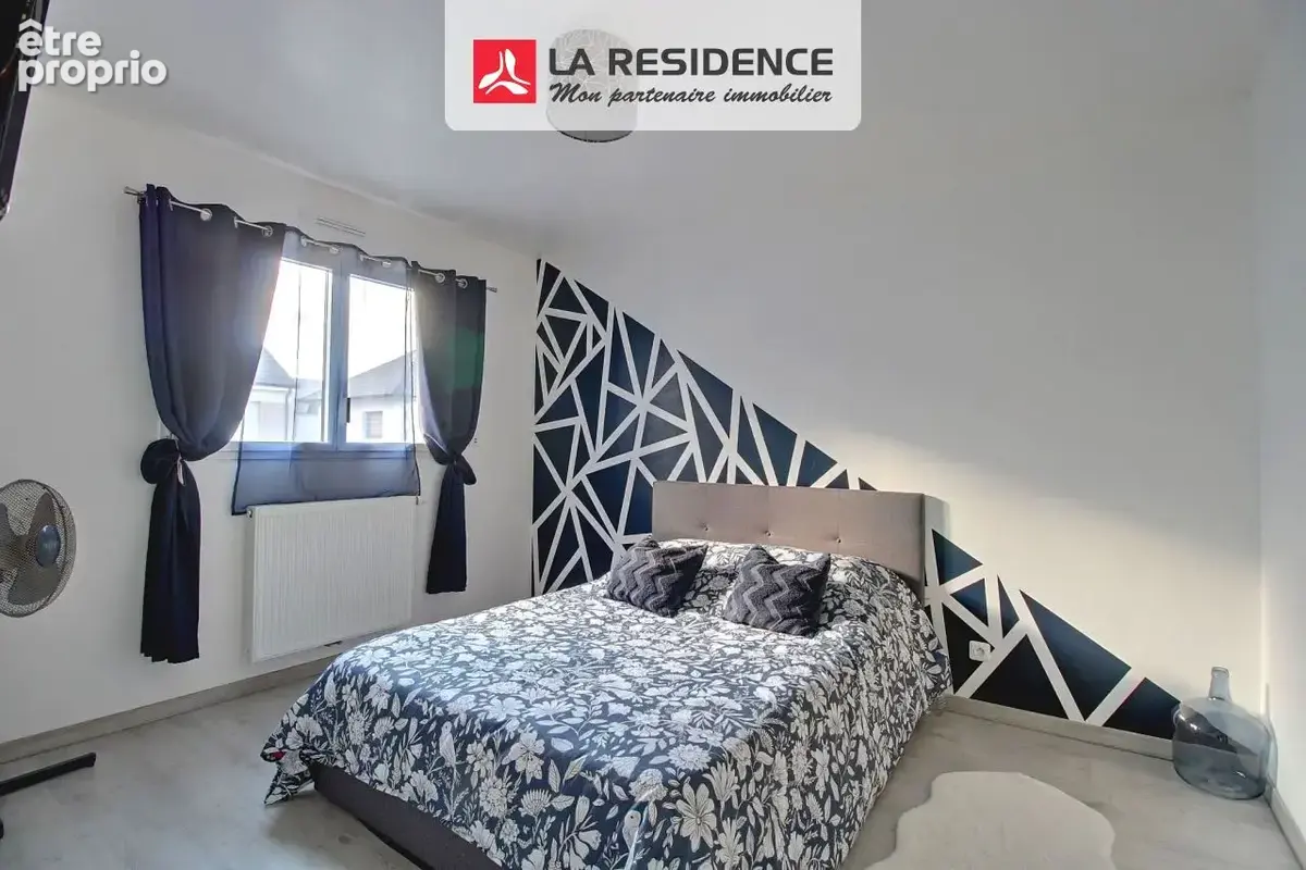 Maison 5 pièces 117 m² à vendre à Saint-Etienne-Du-Rouvray (76800) - photo 4