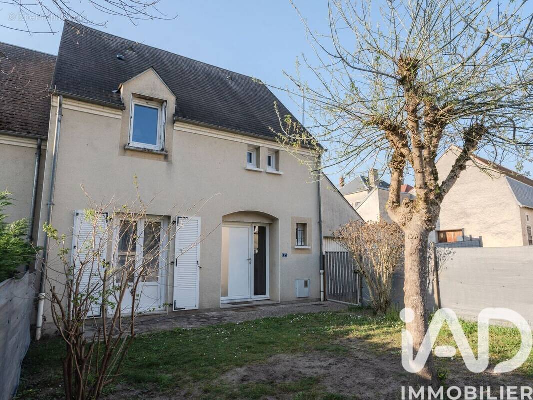 Photo 1 - Maison à BONNY-SUR-LOIRE