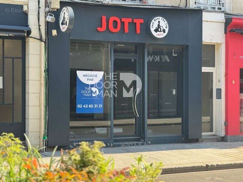 Commerce à LAVAL