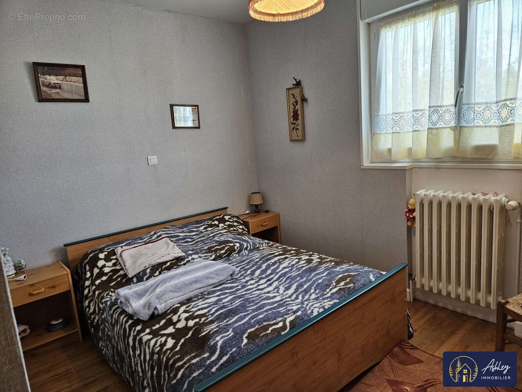 Maison 95 m² à Meymac  - photo 4