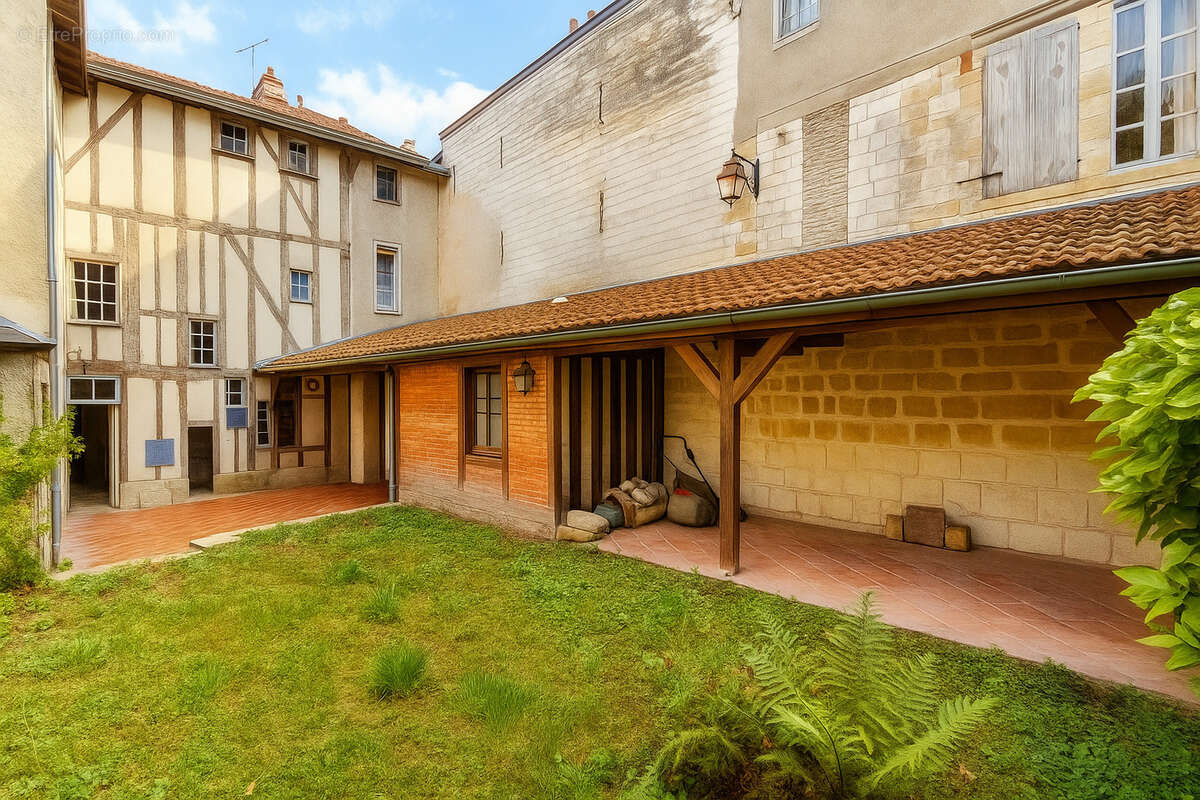 A vendre maison de caractère hyper Centre Châlons en Champagne - photo 2
