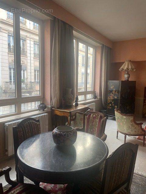 Appartement à LYON-3E