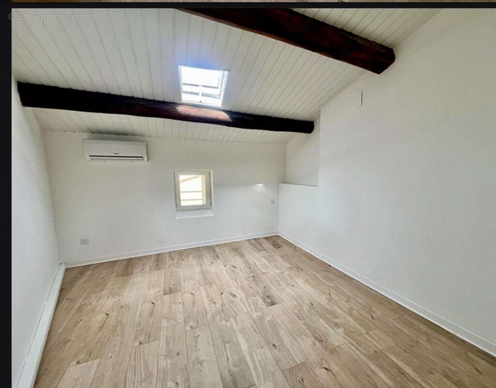 Appartement à THEZAN-LES-BEZIERS