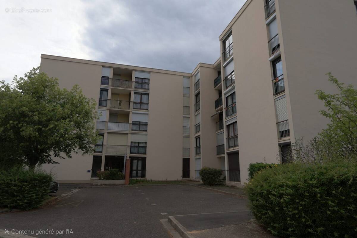 Appartement à MELUN