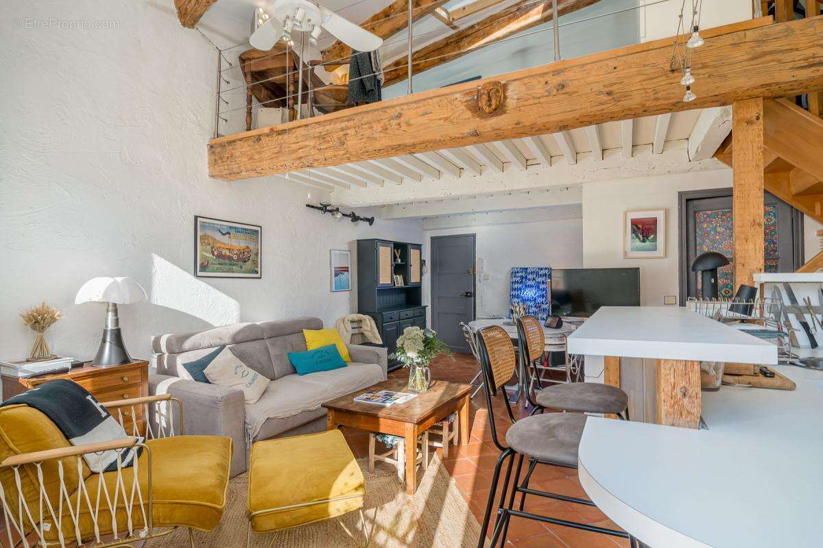 Appartement à CASSIS