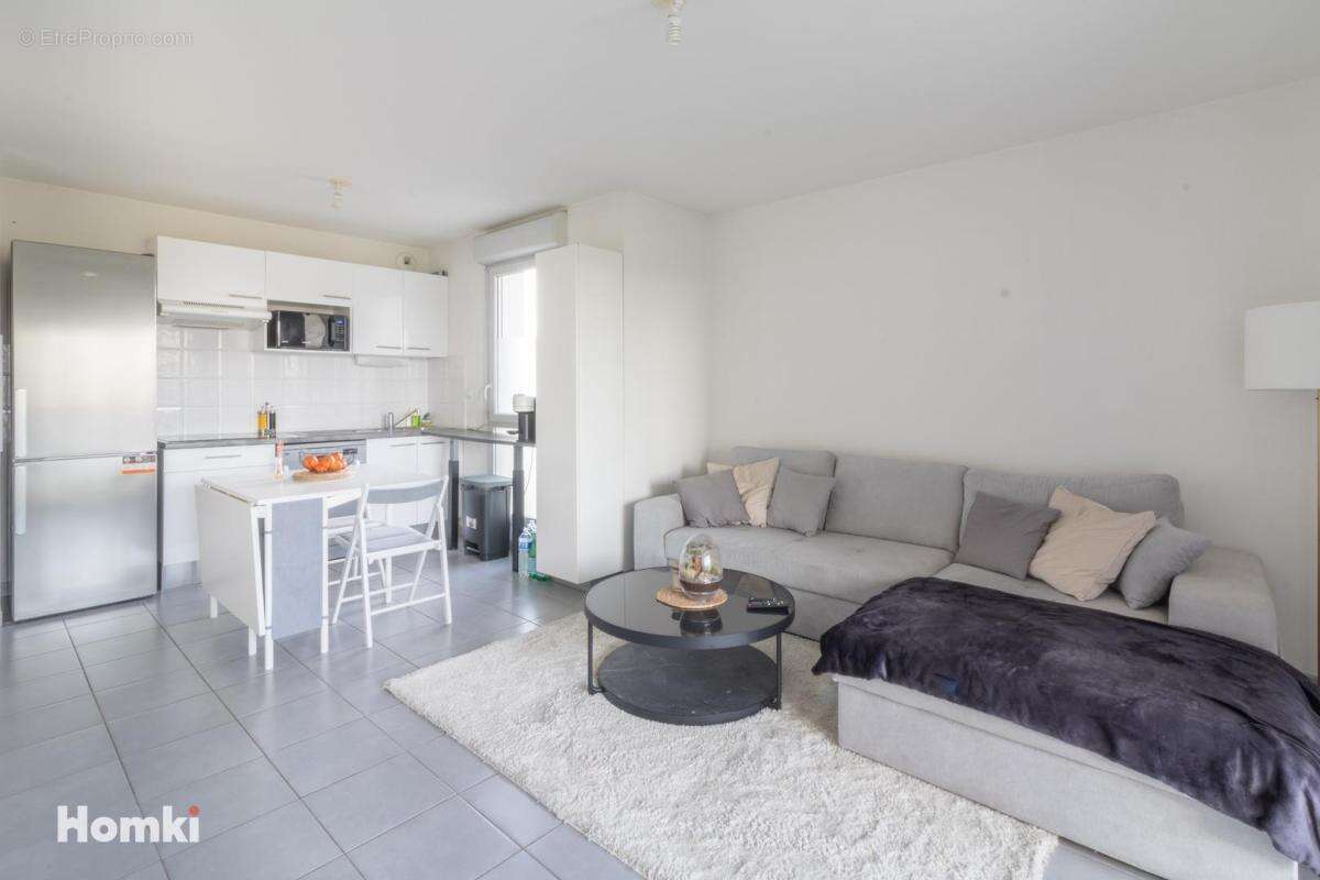Appartement à COLOMIERS