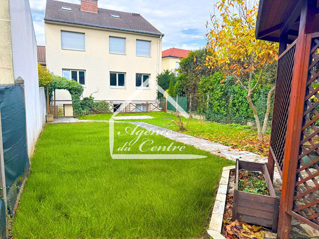 Appartement à CACHAN