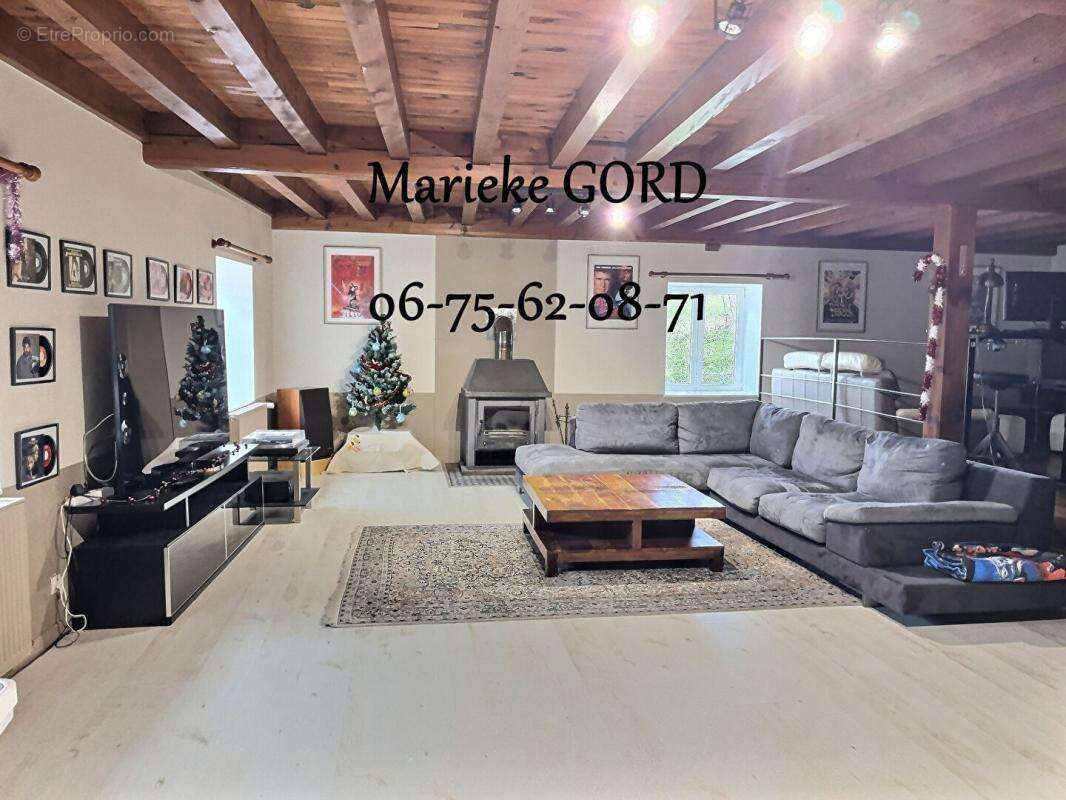 Maison à USSON-EN-FOREZ