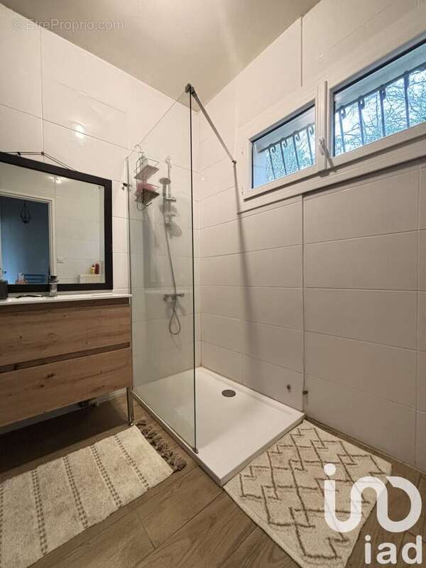 Photo 5 - Maison à VENDAYS-MONTALIVET