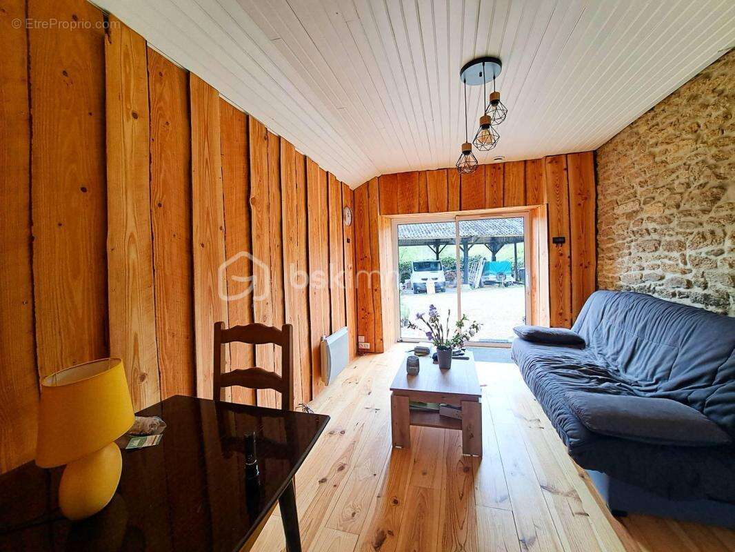 Maison à POULLAOUEN