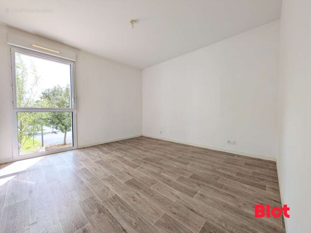 Appartement à THORIGNE-FOUILLARD