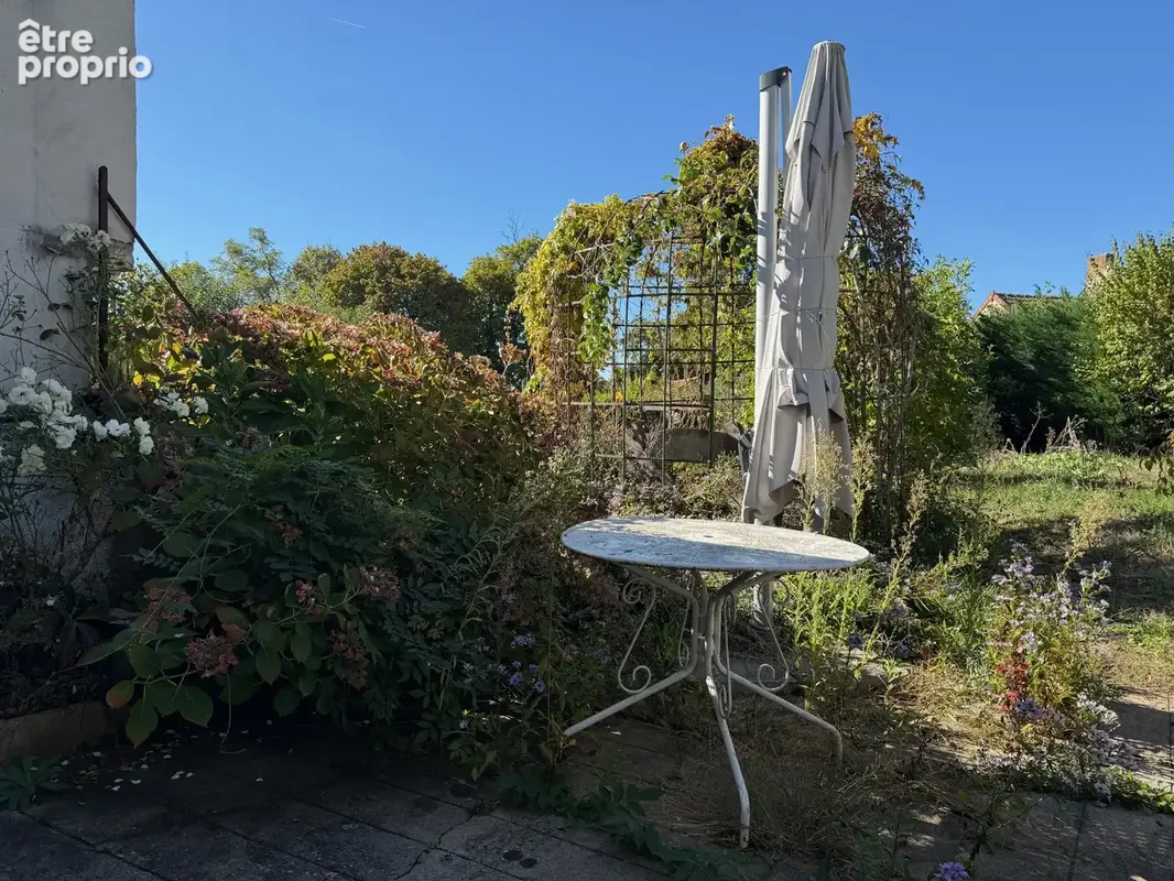 Auv 1234 : Maison rénovée avec jardin et garage à Marcillat, 641m2 - photo 71