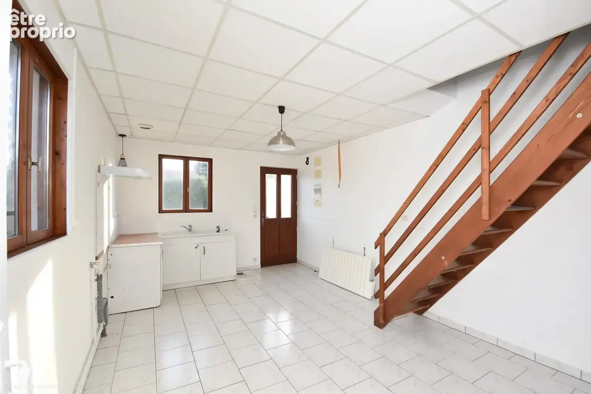 Appartement 292 m² à Oisemont  - photo 3