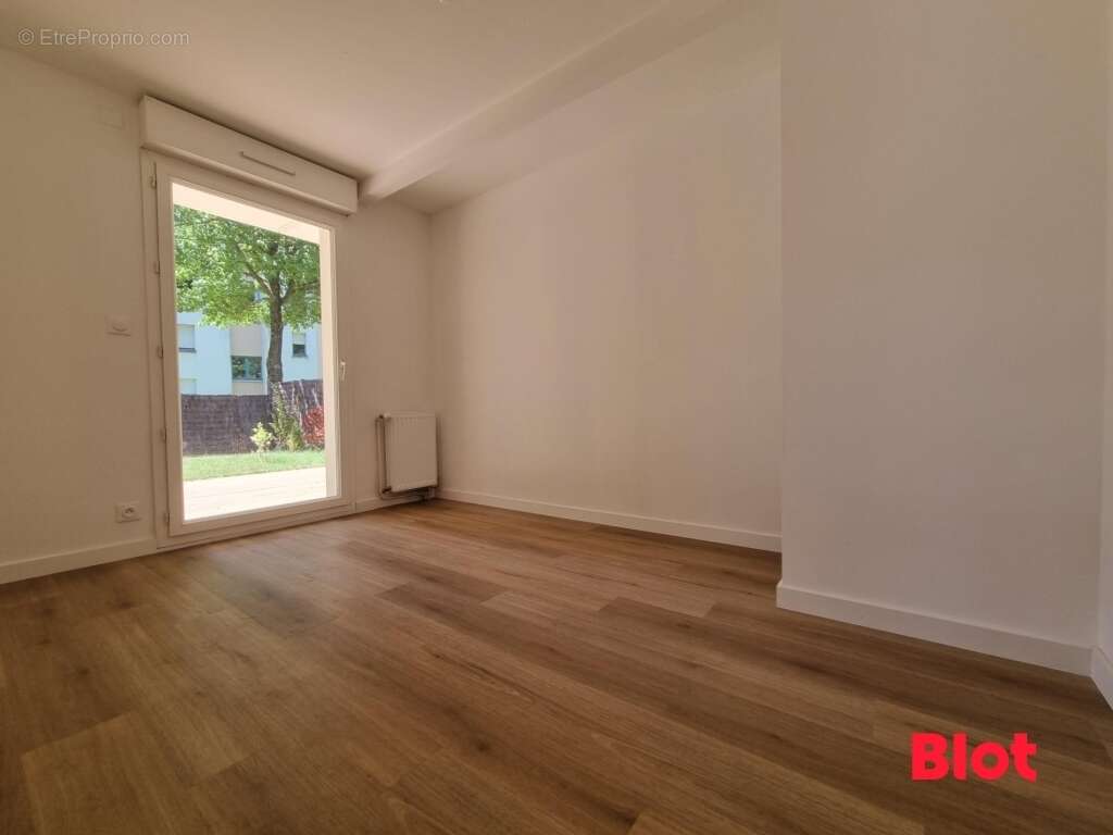 Appartement à PACE