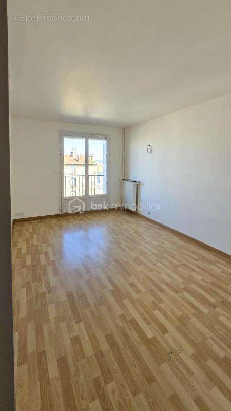 Appartement à CHAMPIGNY-SUR-MARNE