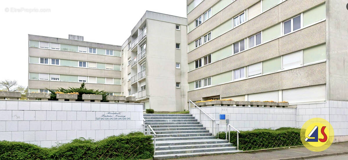 Appartement à REZE