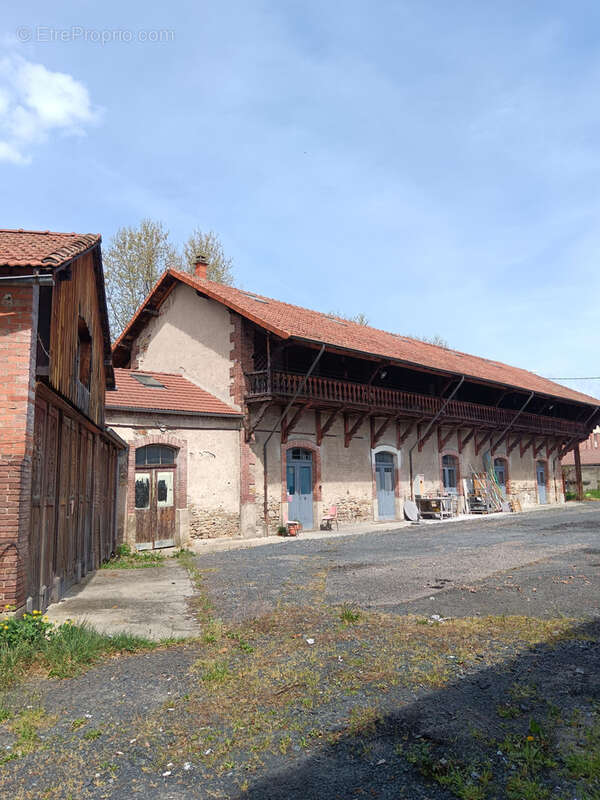 Commerce à BILLOM