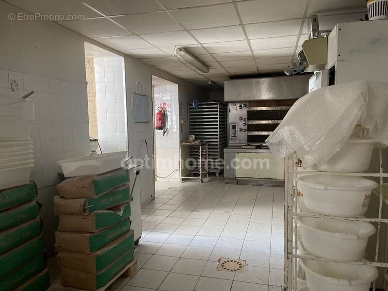 Maison en pierre  210 m2 avec potentiel - photo 10