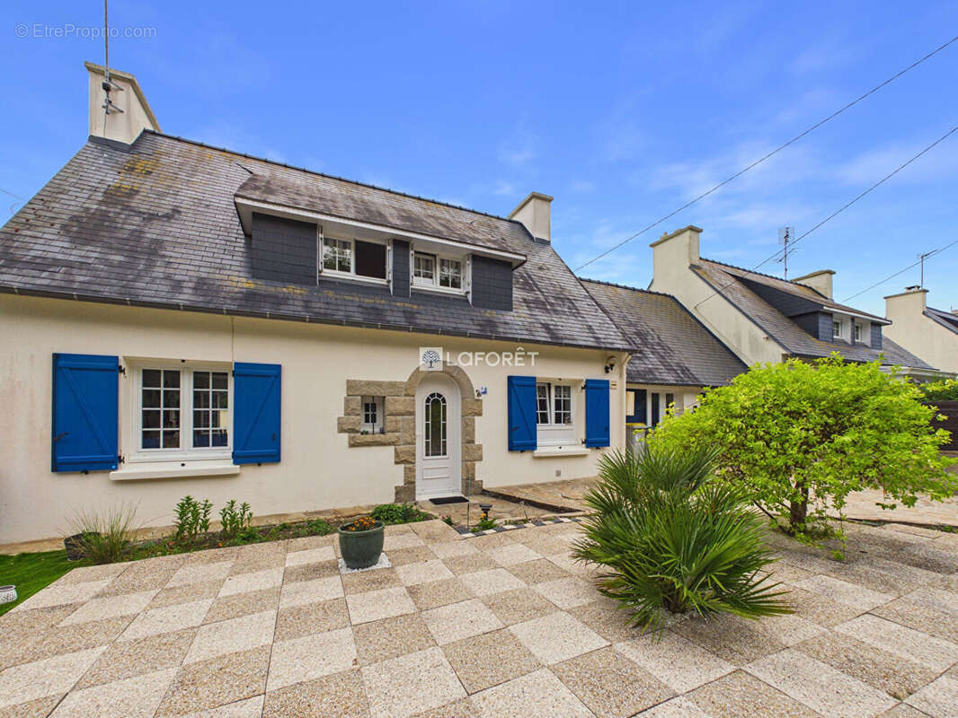Maison à PLOMEUR