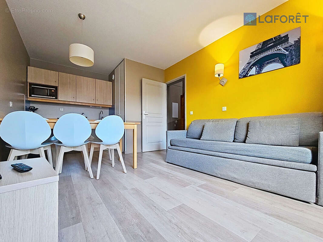 Appartement à SERRIS