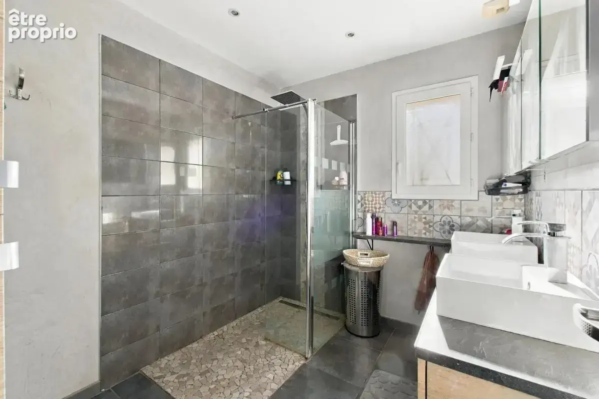 Maison individuelle 4 pièces – 92 m² – Plain-pied – Piscine – Domaine privé – Terrain 730 m² - photo 12