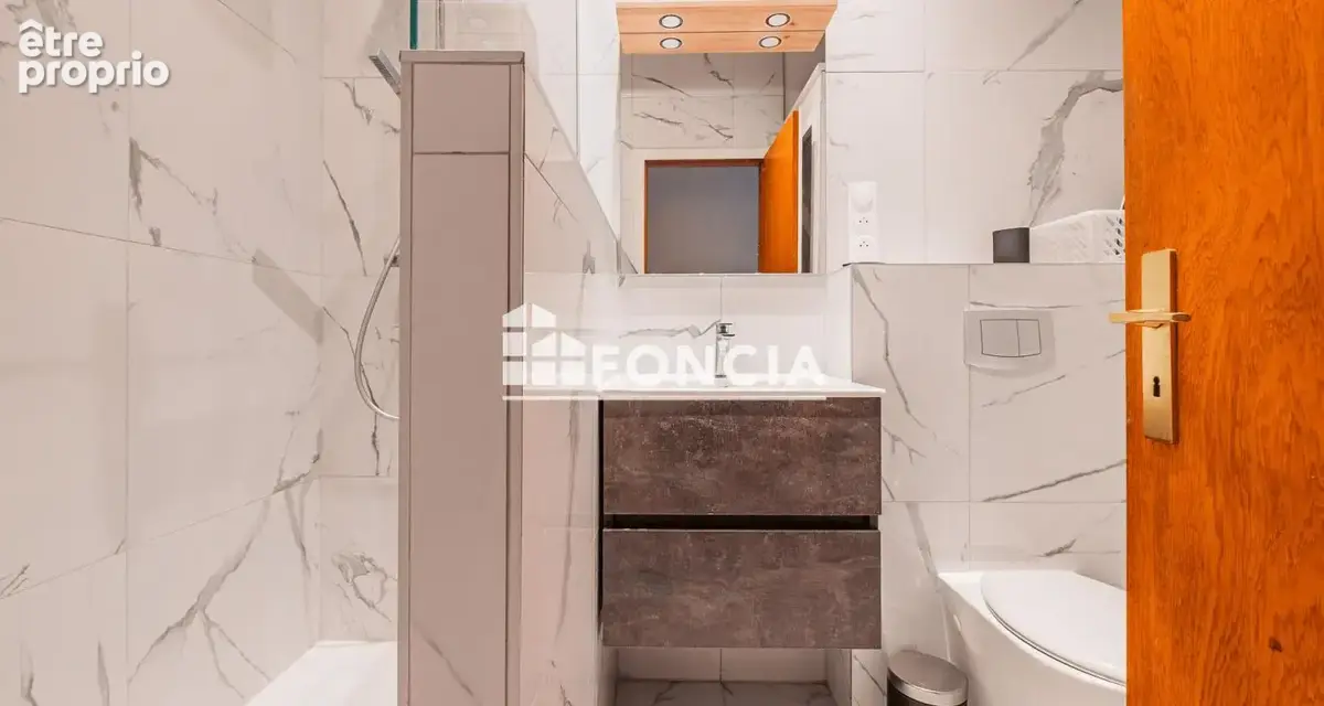 Centre Strasbourg – 2P de 44,88 m² au 3ᵉ étage, au calme sur cour intérieure. Libre d’occupation, vendu meublé possible, avec ca - photo 6