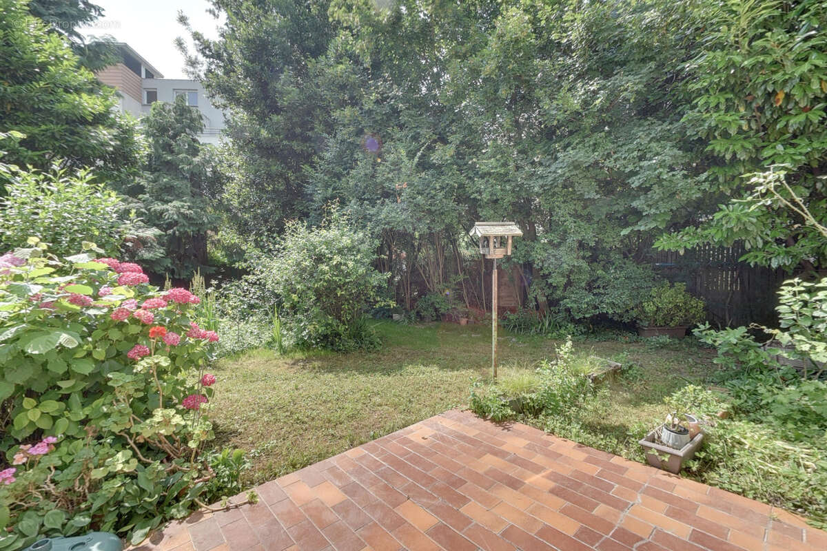 Maison à ECHIROLLES